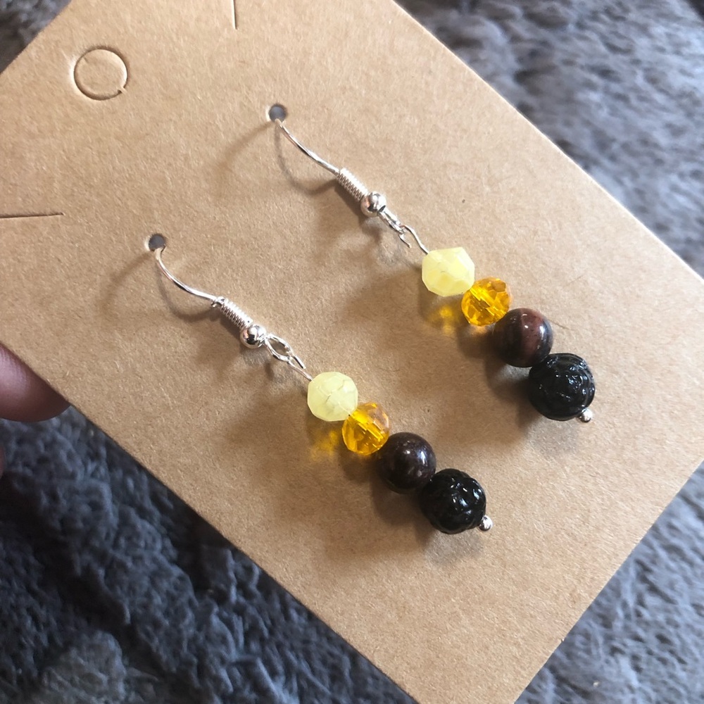 Handcrafted genuine stone Apache tears bulls eye dangle earrings